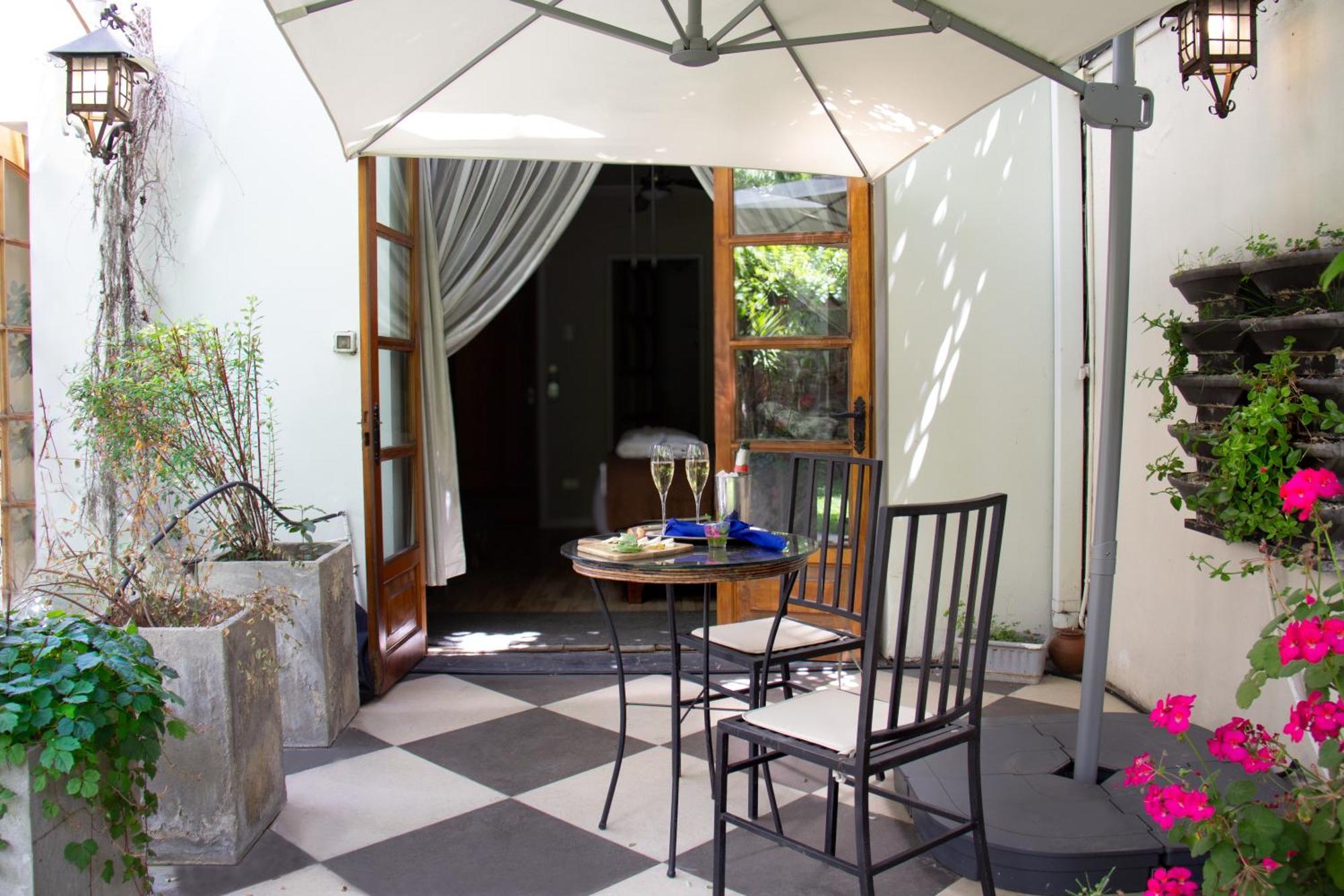 Carmenere Ecohotel Santiago Exterior photo